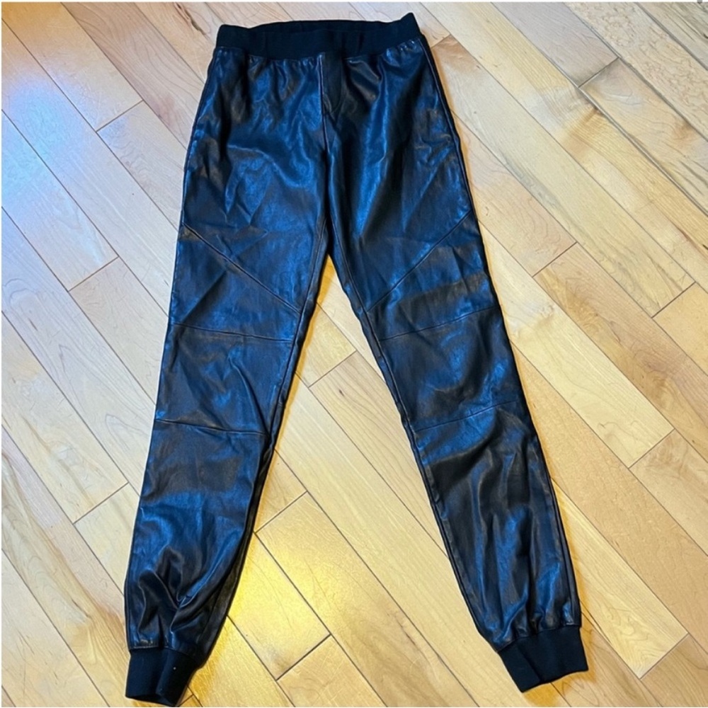 ATM Anthony Thomas Melillo 100% Leather black jogger style pants extra small